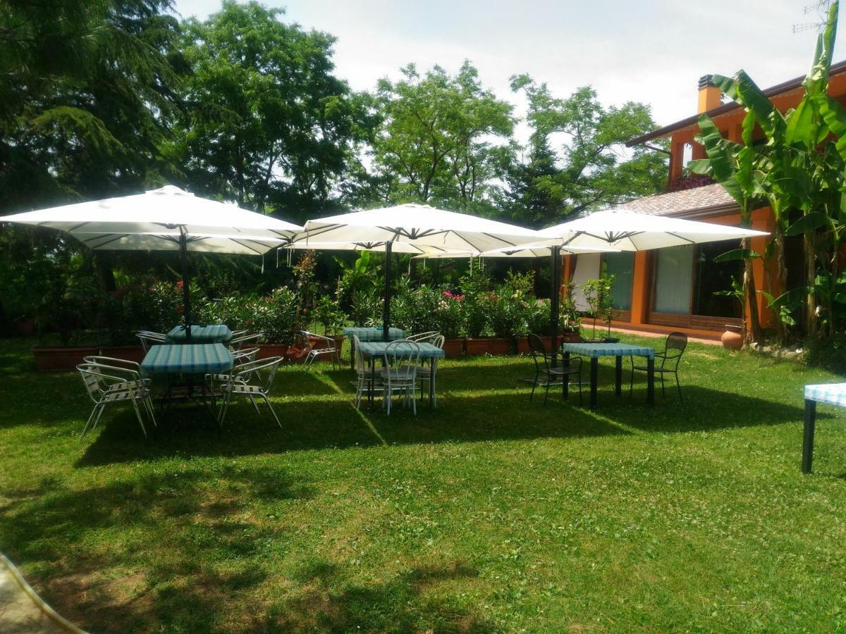 Agriturismo La Quiete Roncofreddo Exteriör bild