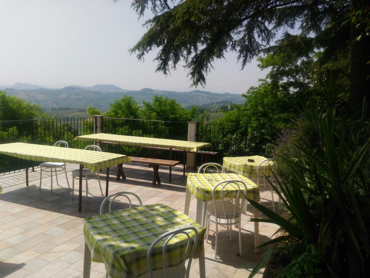 Agriturismo La Quiete Roncofreddo Exteriör bild